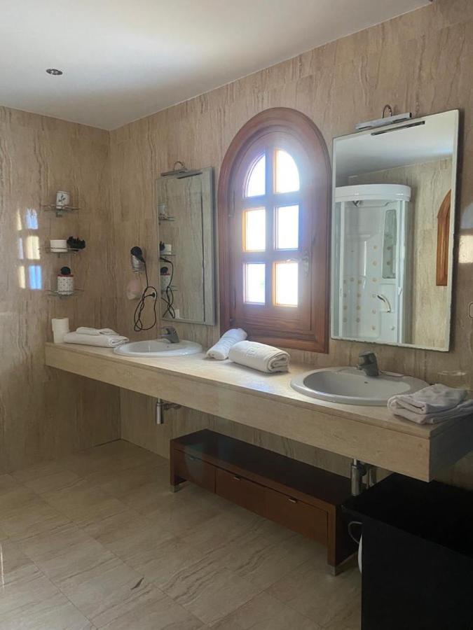 16:9 Los Molinos Suites Almería Esterno foto